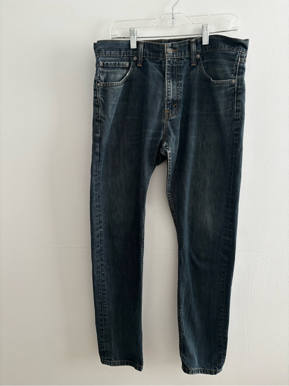 Levi's Straight-Leg Jeans in Dark Blue Wash 33x32